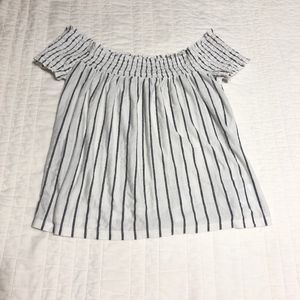 American Eagle striped top